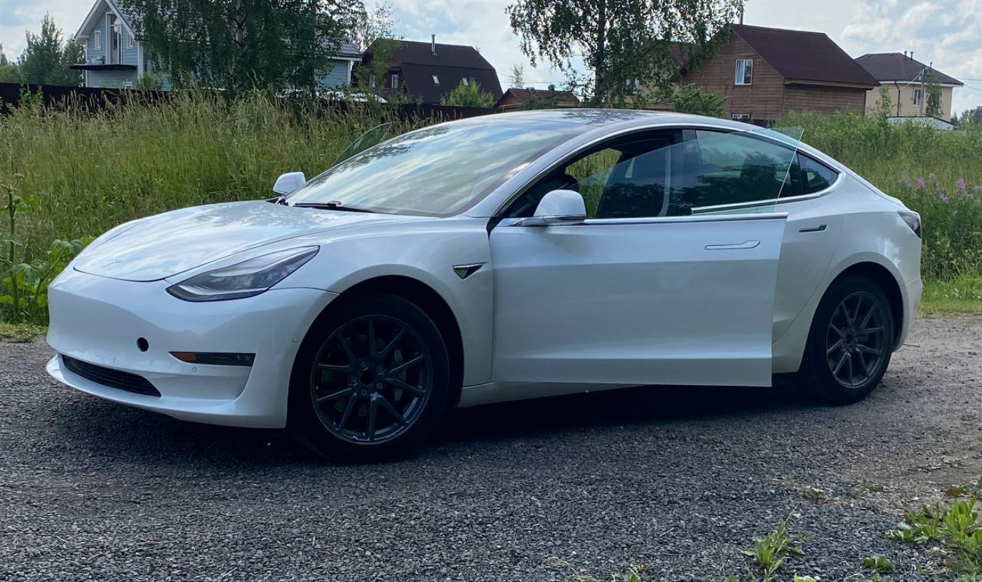 Tesla Model 3 Standard Plus